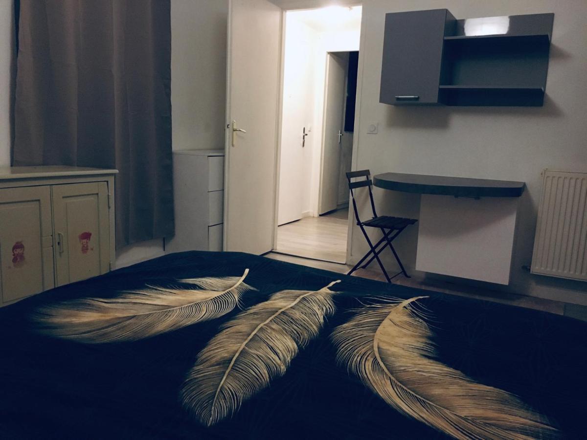 Appart Chartreux Baignoire Massante ,A 3 Minutes Du Centre En Bus! 2 Etoiles Atout France Voiron Exterior foto